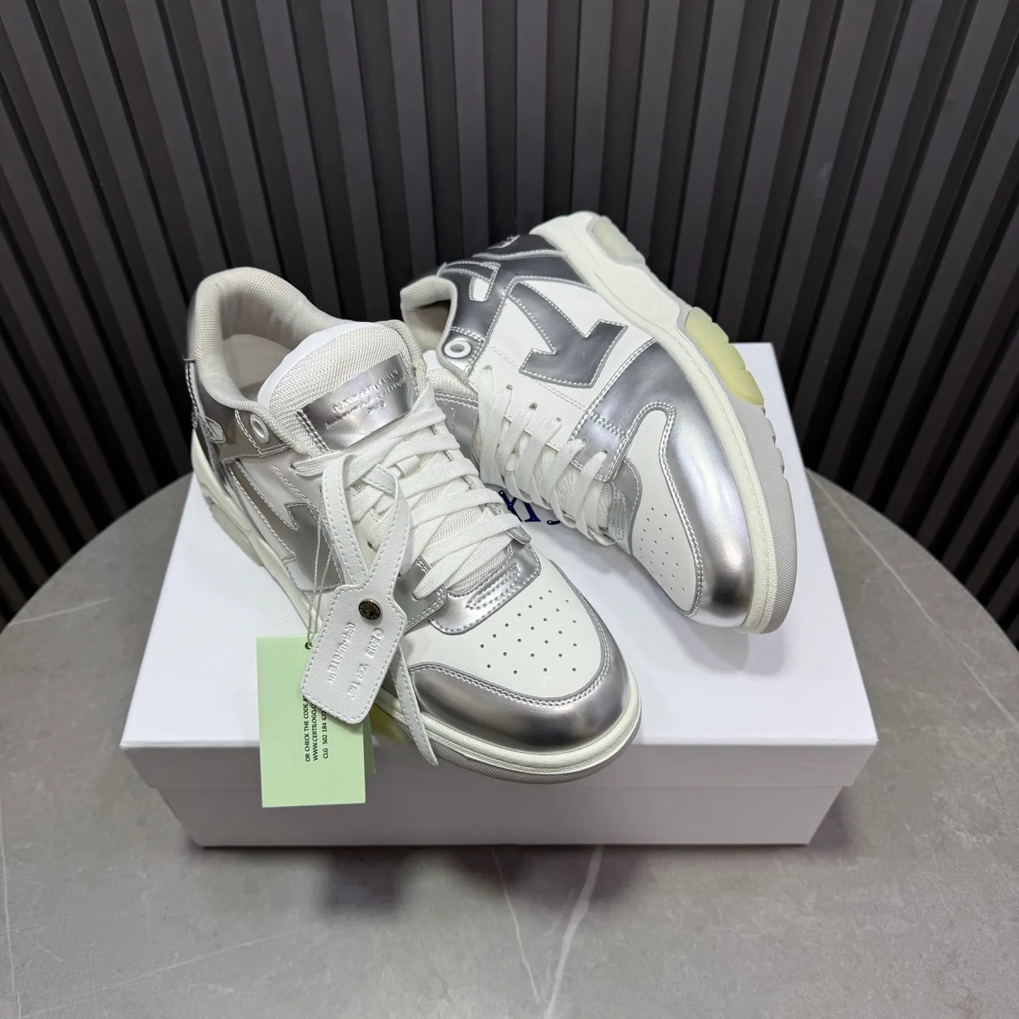 P620 OFF WHITE⚡️Couple model⚡️35-40 women’s model 39-46 men’s model